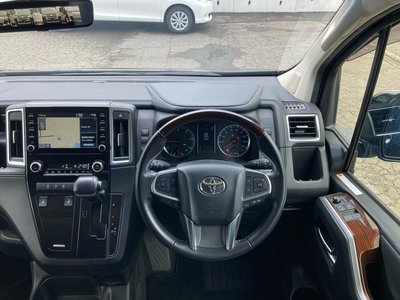 صورة مصغرة 17 لـ 2020 Toyota GRAND ACE