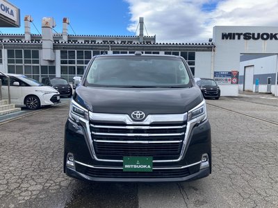 2020 Toyota GRAND ACE — фото 2