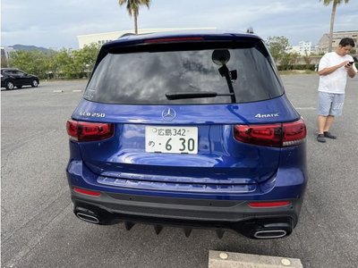 MERCEDES-BENZ GLB - 7