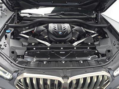 صورة 7 لـ 2022 BMW X6