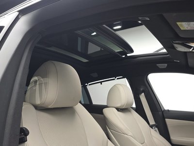 2022 BMW X6 thumbnail 23