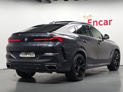 صورة 2 لـ 2022 BMW X6