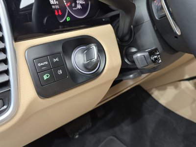 2023 Porsche CAYENNE thumbnail 26