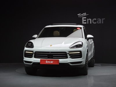 2023 Porsche CAYENNE 照片 2