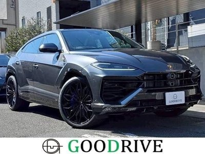 2025 Lamborghini URUS 照片 1
