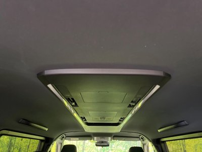 2025 Toyota ALPHARD photo 32