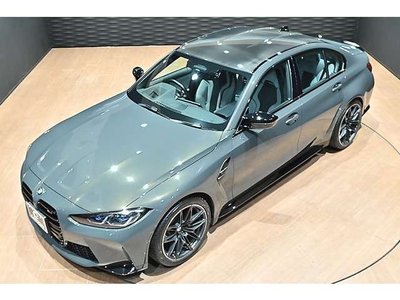 BMW M3 SEDAN - 8