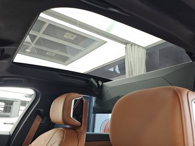 2025 BMW 7 SERIES thumbnail 25