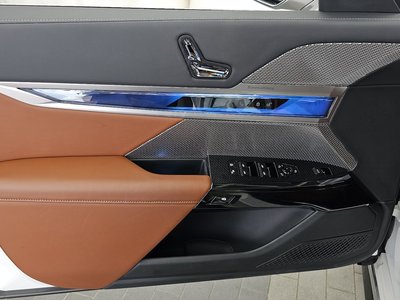 2025 BMW 7 SERIES thumbnail 14