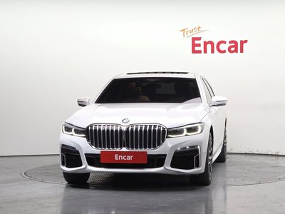 BMW 7 SERIES - 2