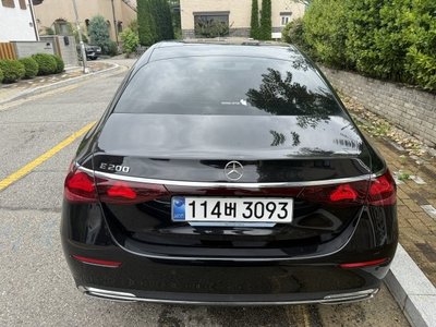 صورة 3 لـ 2025 Mercedes-BENZ E-CLASS