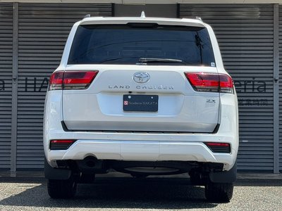 2025 Toyota LAND CRUISER 300 — фото 7