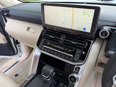 2025 Toyota LAND CRUISER 300 — миниатюра 19
