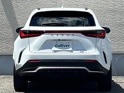 صورة مصغرة 36 لـ 2022 Lexus NX