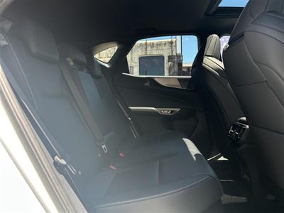 صورة مصغرة 22 لـ 2022 Lexus NX