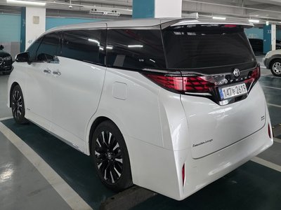 TOYOTA ALPHARD - 2