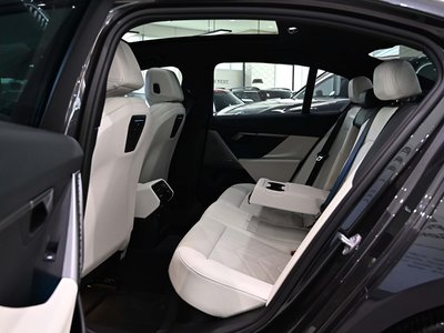 2024 BMW 5 SERIES — фото 10