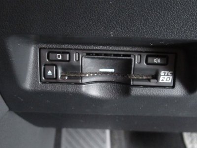 TOYOTA ALPHARD - 5