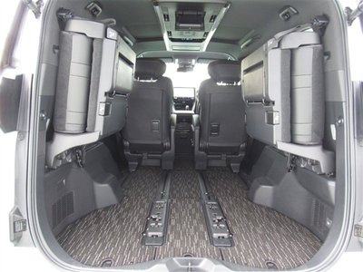 2024 Toyota ALPHARD — миниатюра 31
