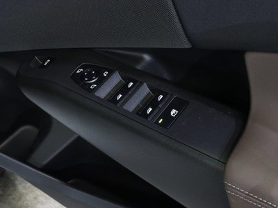 2025 BMW X3 thumbnail 50