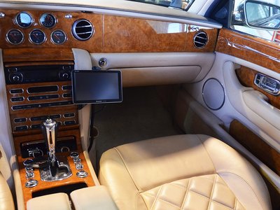 2007 Bentley ARNAGE — миниатюра 17