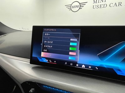 2025 BMW I4 thumbnail 32