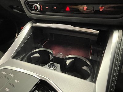 2025 BMW I4 thumbnail 41