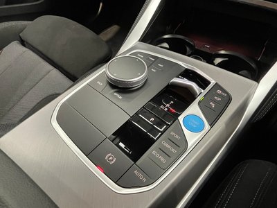 2025 BMW I4 thumbnail 40