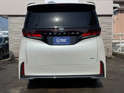 TOYOTA VELLFIRE - 9