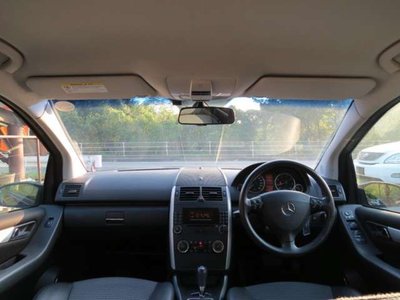 MERCEDES-BENZ A-CLASS - 4