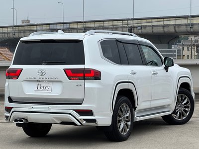2025 Toyota LAND CRUISER 300 — миниатюра 20