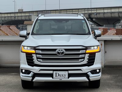 2025 Toyota LAND CRUISER 300 — миниатюра 30