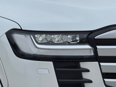 2025 Toyota LAND CRUISER 300 — миниатюра 27