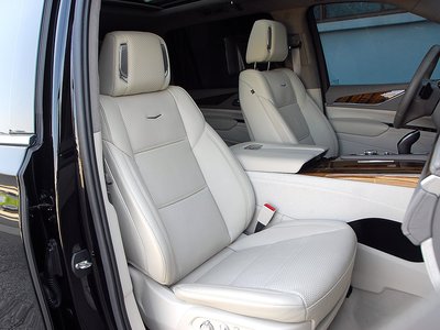 2021 Cadillac ESCALADE 5TH GENERATION — миниатюра 14