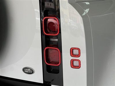 2022 LAND Rover DEFENDER thumbnail 56