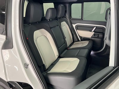 2022 LAND Rover DEFENDER thumbnail 23