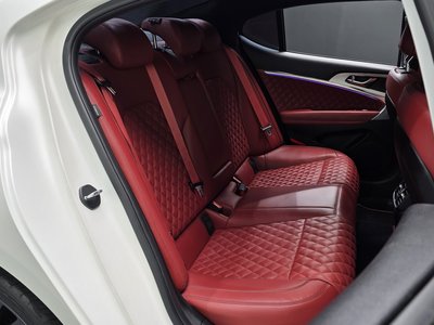 2022 Genesis THE NEW G70 — миниатюра 17