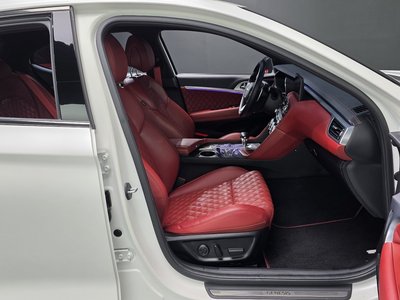 2022 Genesis THE NEW G70 — миниатюра 16