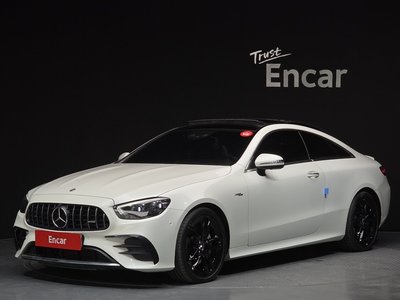 MERCEDES-BENZ E-CLASS - 1