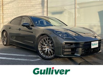 PORSCHE PANAMERA - 1