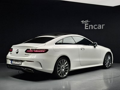 MERCEDES-BENZ E-CLASS - 3
