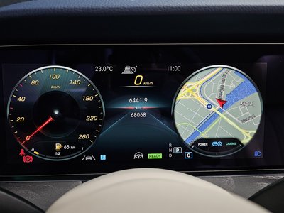 MERCEDES-BENZ E-CLASS - 8