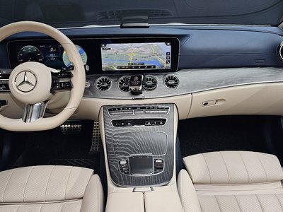 MERCEDES-BENZ E-CLASS - 5