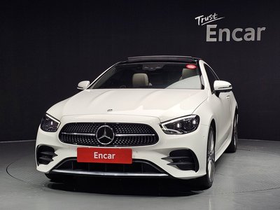 MERCEDES-BENZ E-CLASS - 2