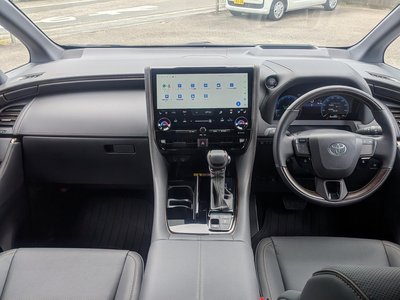 2025 Toyota ALPHARD — фото 2