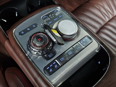 2022 Genesis G90 (RS4) photo 9