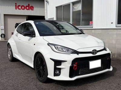 TOYOTA GR YARIS - 1