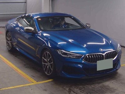 BMW 8 SERIES - 1