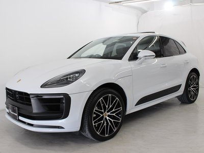PORSCHE MACAN - 6
