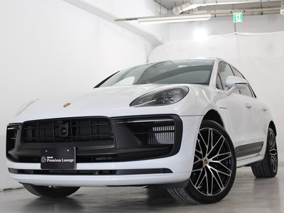 PORSCHE MACAN - 4